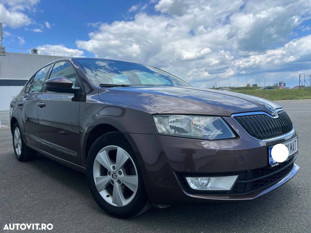 Skoda Octavia 1.6 TDI AMBITION - 14