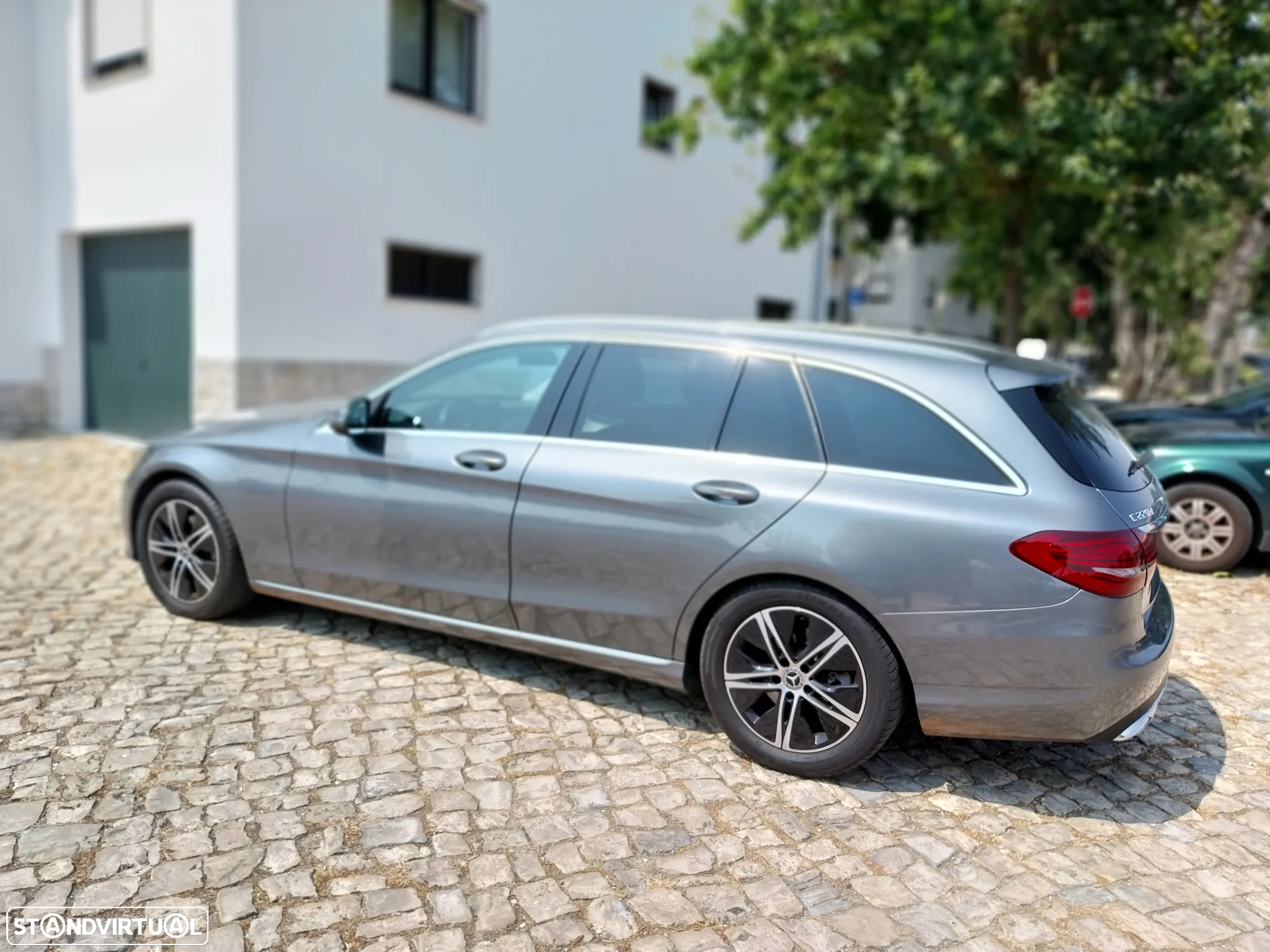 Mercedes-Benz C 220 - 4
