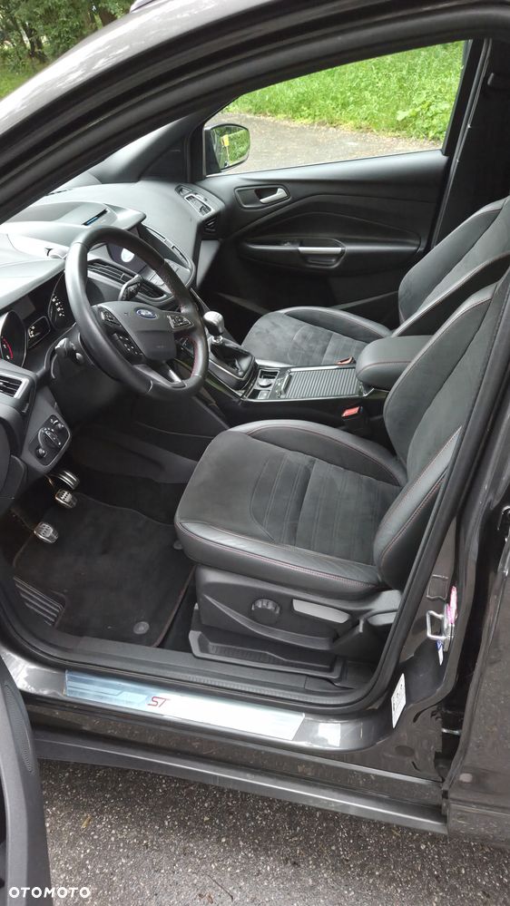 Ford Kuga 1.5 EcoBoost FWD ST-Line ASS MMT6 - 11