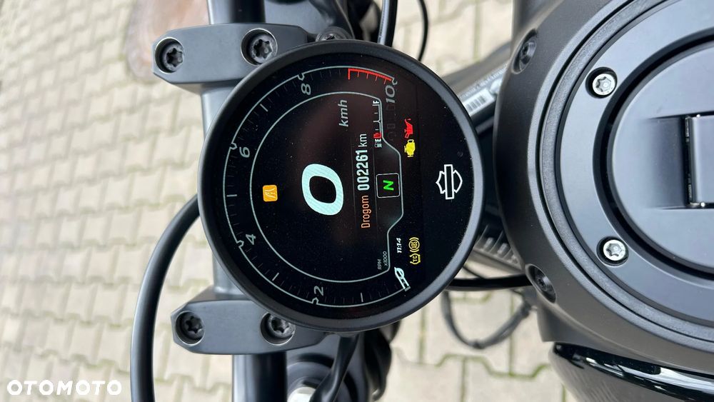 Harley-Davidson Sportster - 11