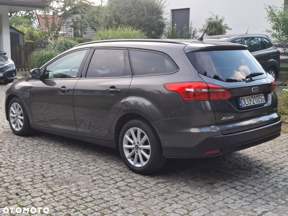 Ford Focus - 8