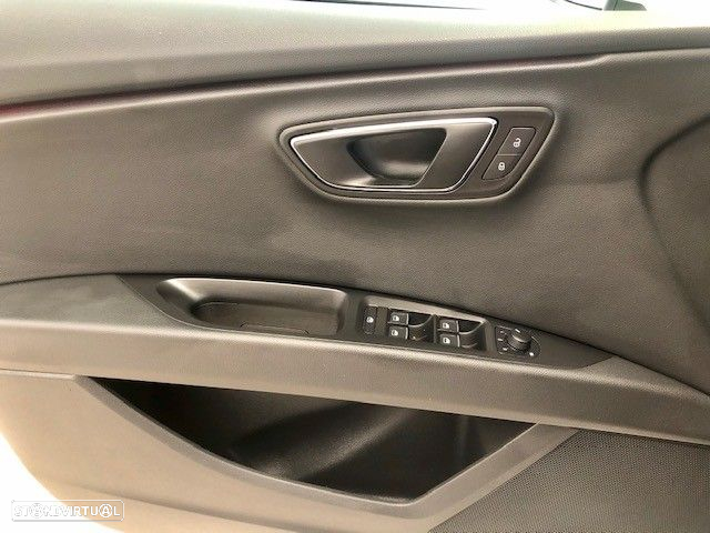 SEAT Leon ST 2.0 TDI FR S/S - 23