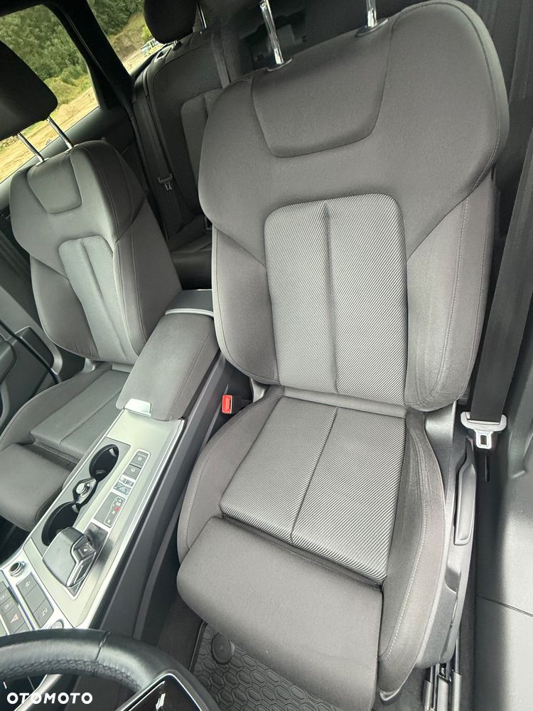 Audi A6 Avant - 11