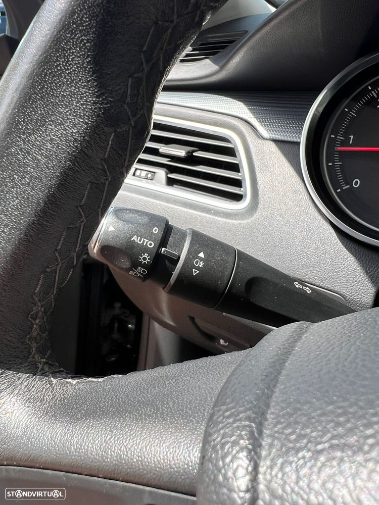 Peugeot 508 SW 1.6 BlueHDi Active - 22