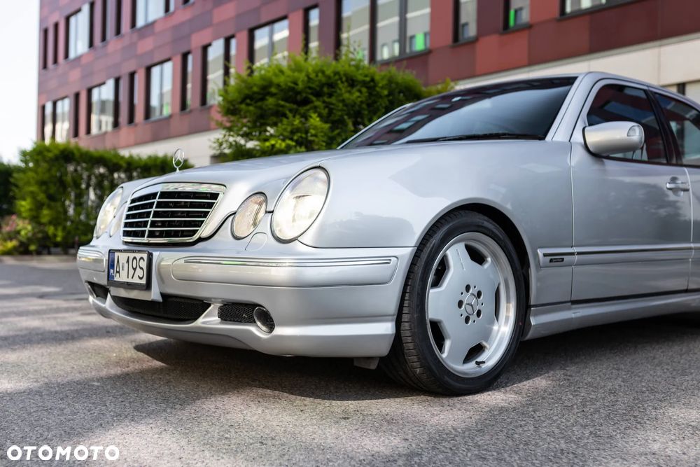 Mercedes-Benz Klasa E - 10