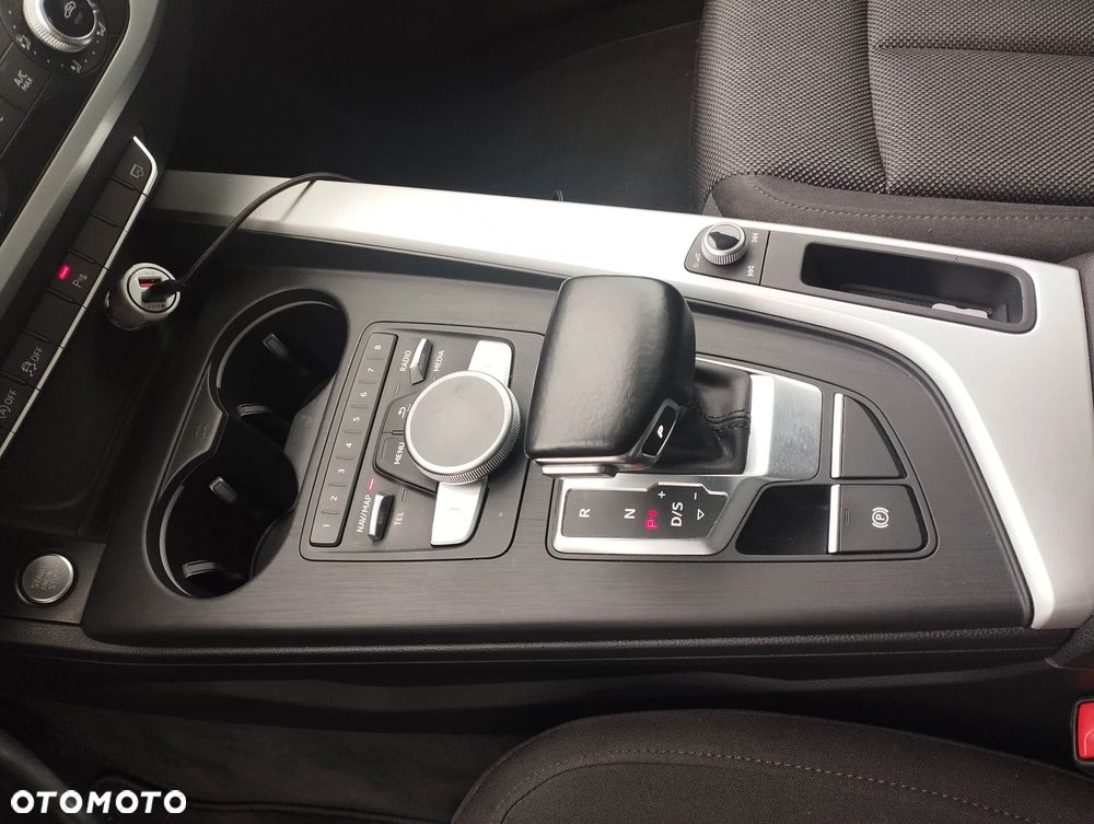Audi A4 Avant - 12