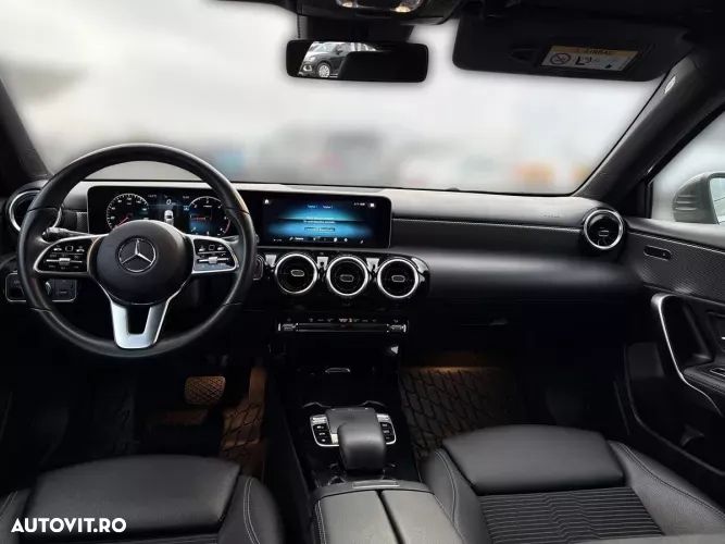 Mercedes-Benz A - 12