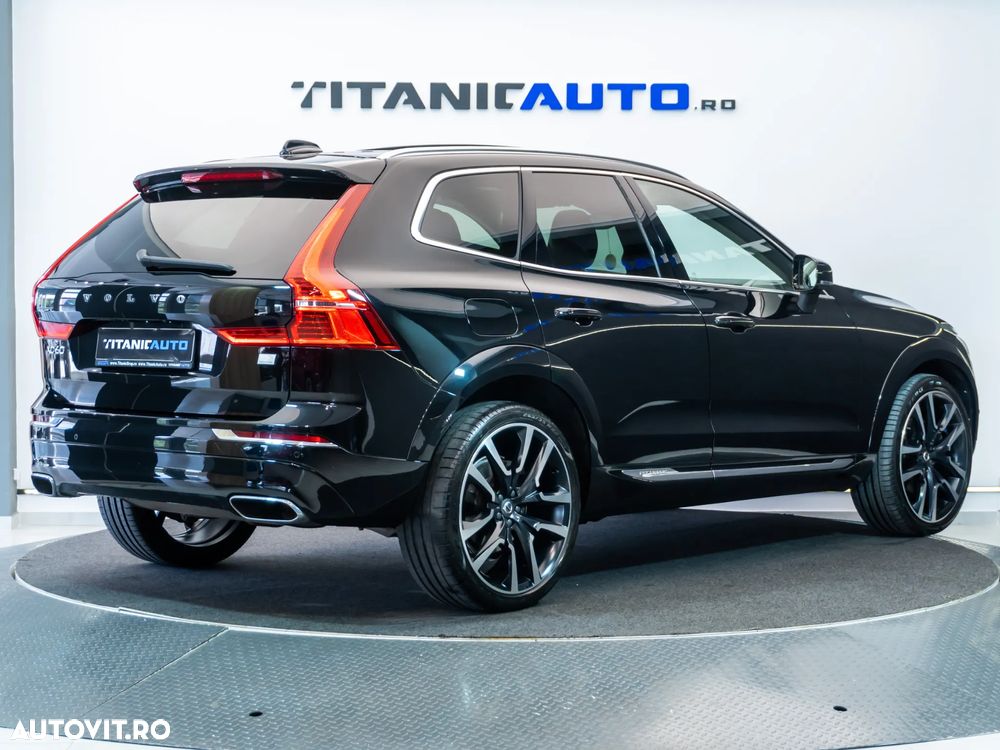 Volvo XC 60 T6 AWD Recharge Geartronic Inscription - 4
