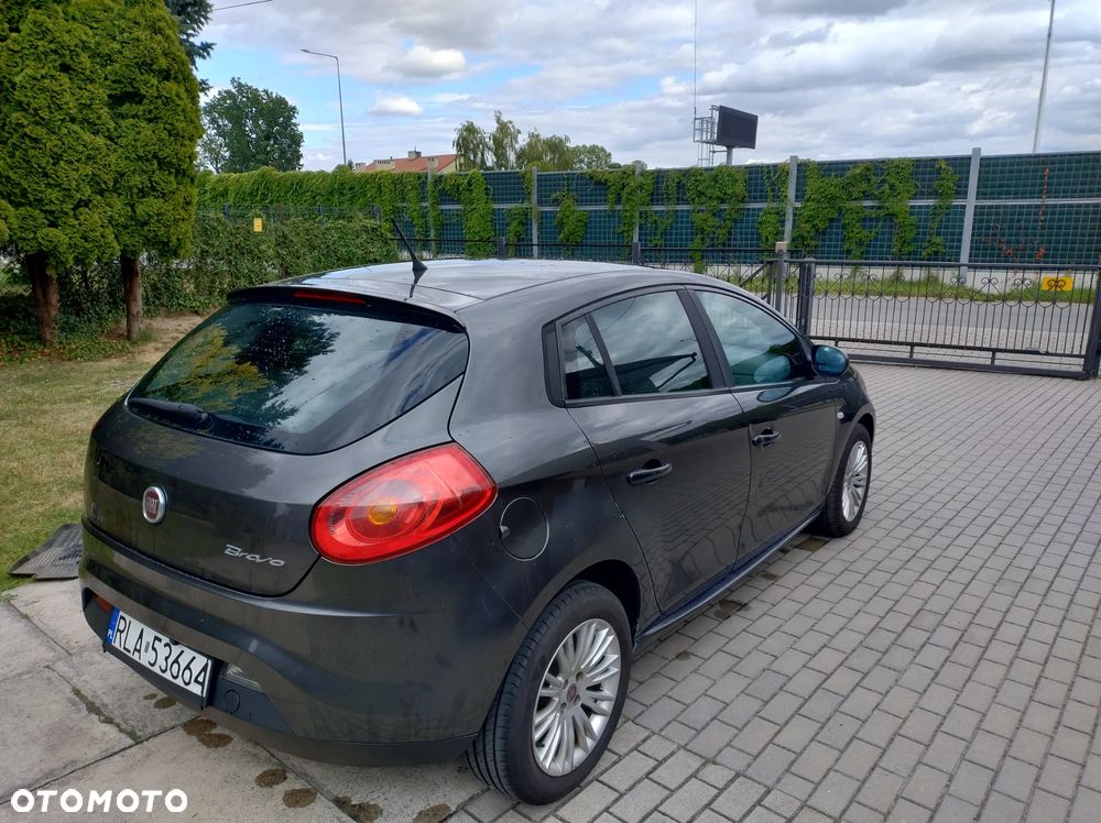 Fiat Bravo 1.4 T-JET 16V Dynamic - 3