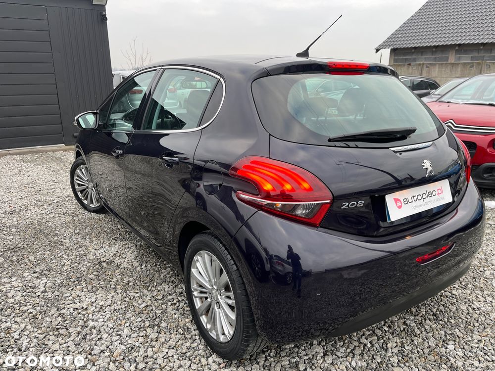 Peugeot 208 1.2 PureTech GPF Allure S&S EAT6 - 4