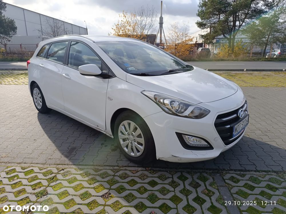 Hyundai i30 1.6 Classic + - 2