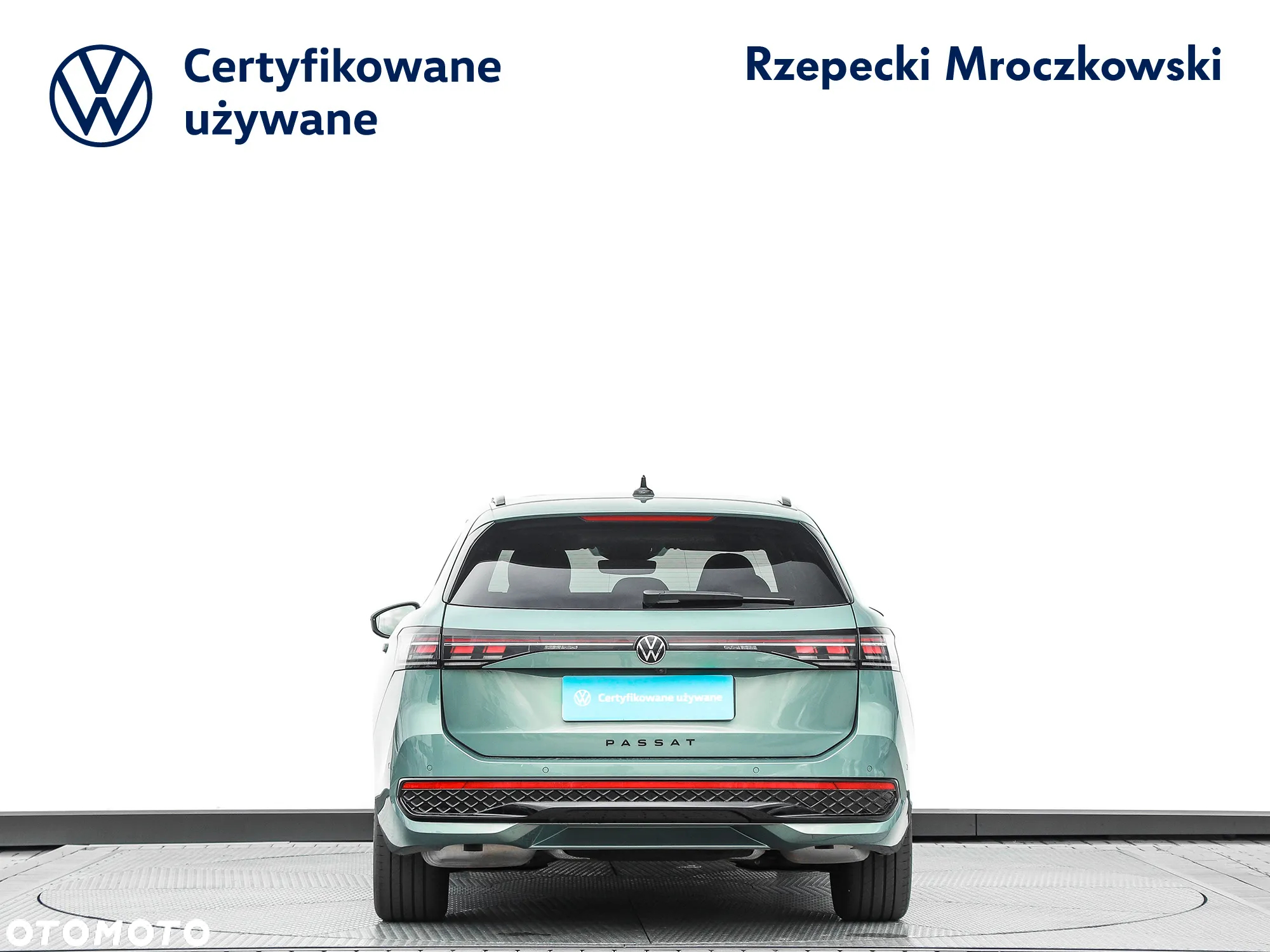 Volkswagen Passat 2.0 TSI 4Mot R-Line Plus DSG - 7