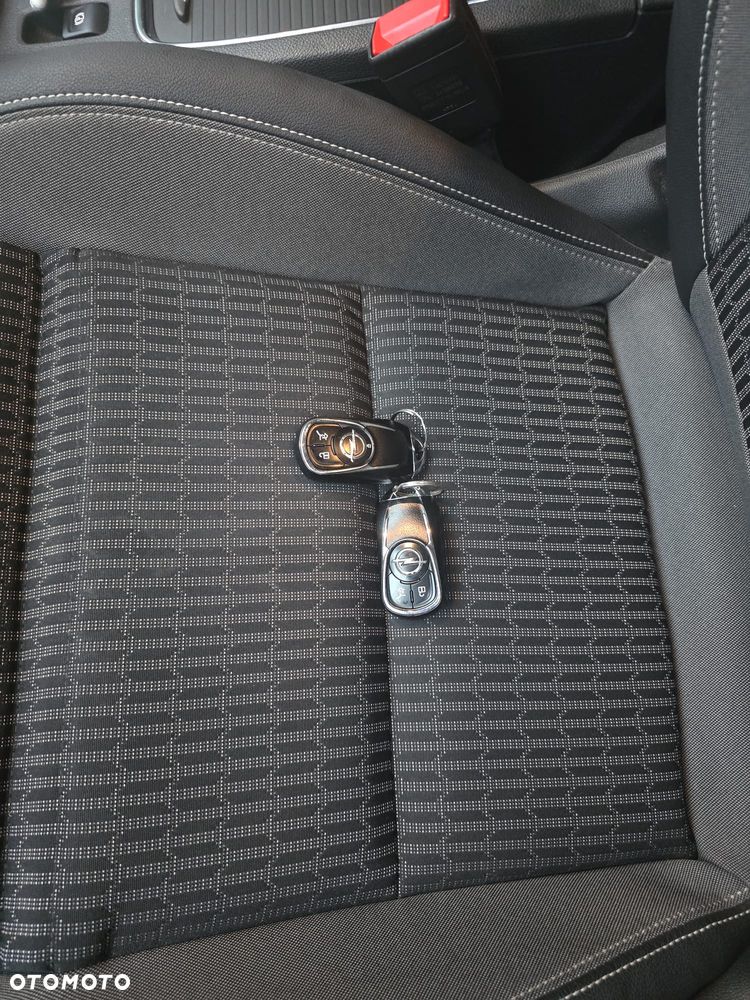 Opel Astra - 11