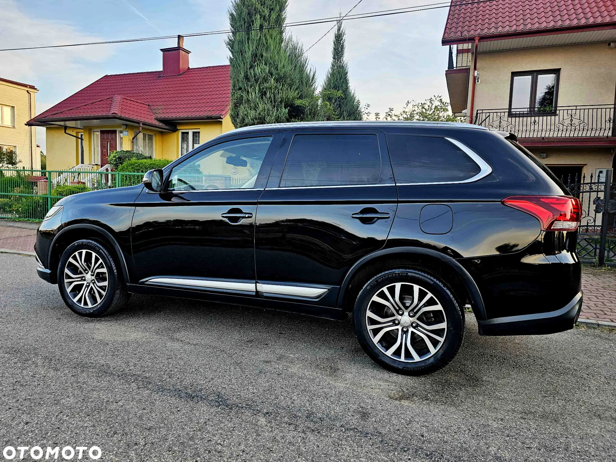Mitsubishi Outlander 2.0 2WD Diamant - 10