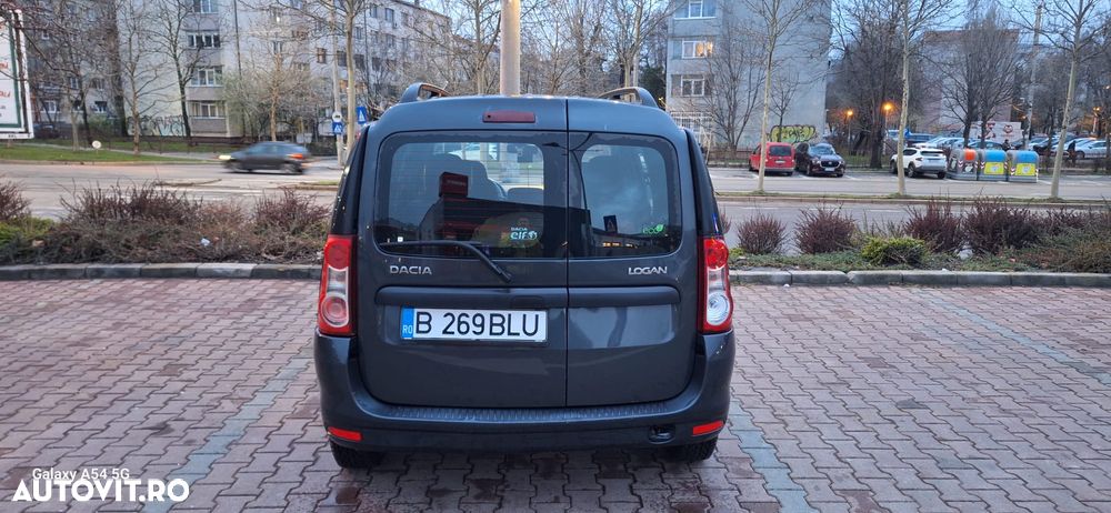 Dacia Logan 1.6 16V Laureate - 11