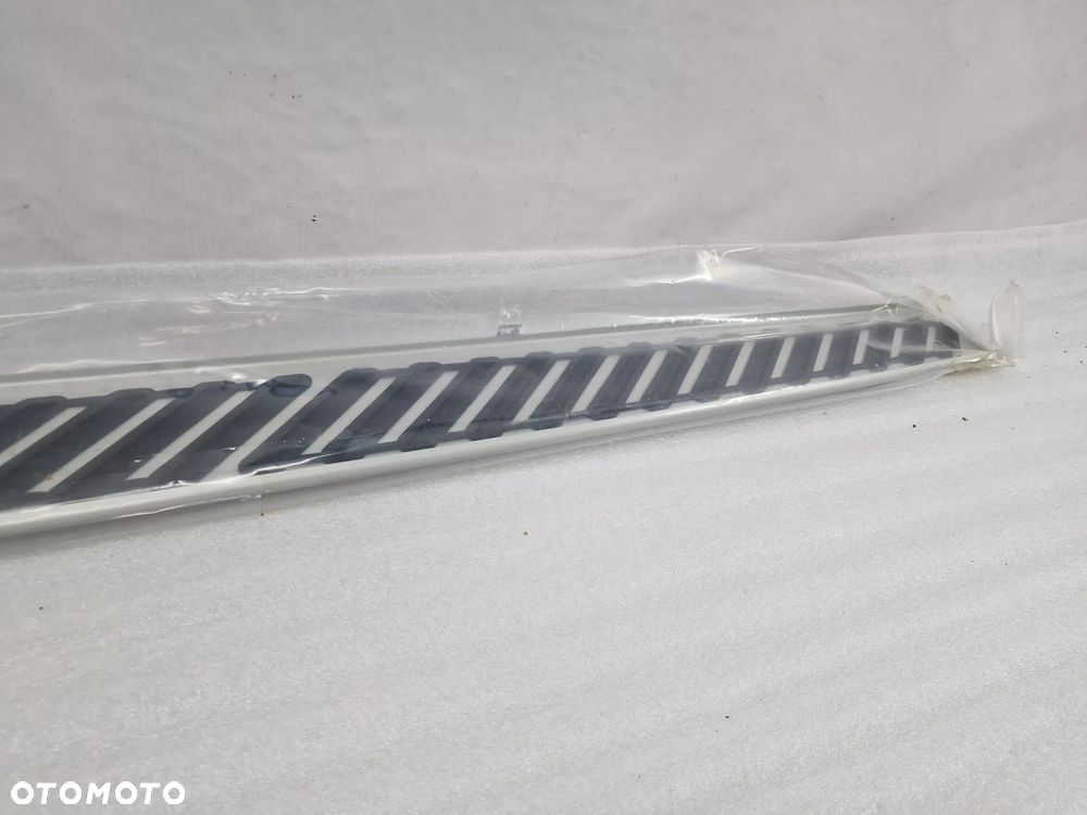 BMW X6 F16 NOWY ORYGINALNY LEWY PRÓG / STOPIEŃ PROGU , NR 51777319861 / 7319861 , NR AUKCJI PR354 - 8