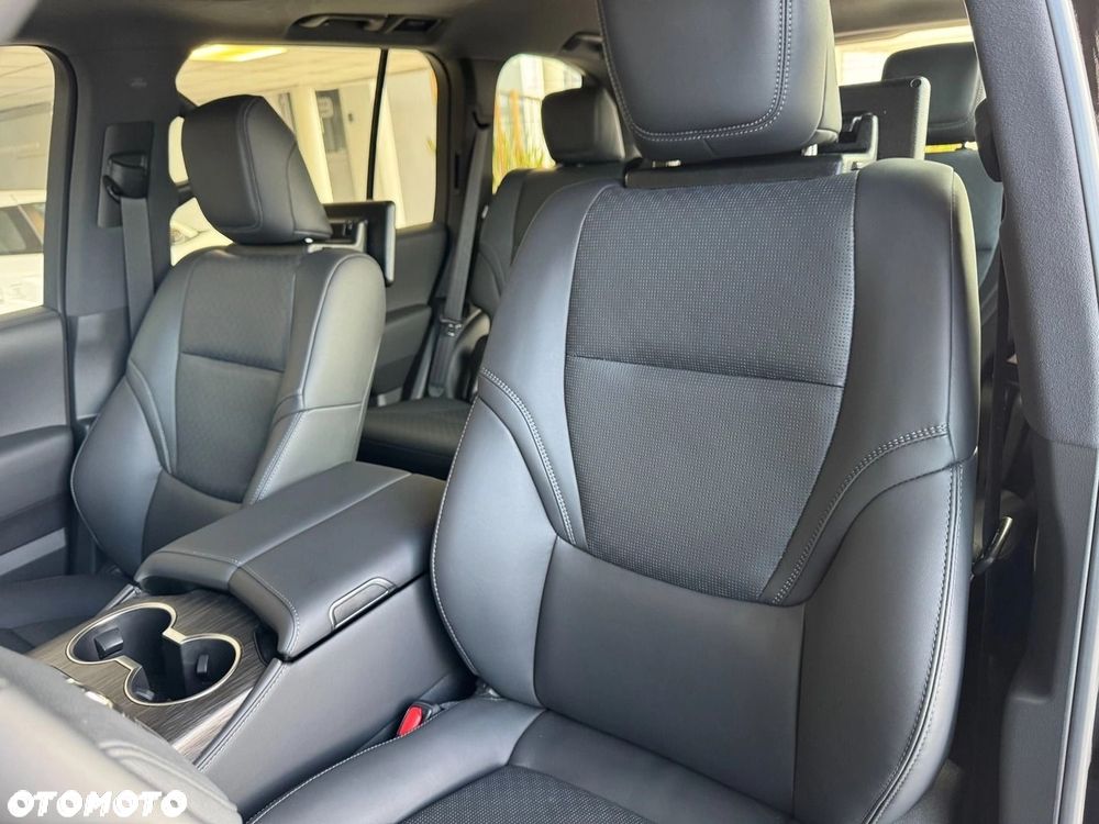 Toyota Land Cruiser - 15