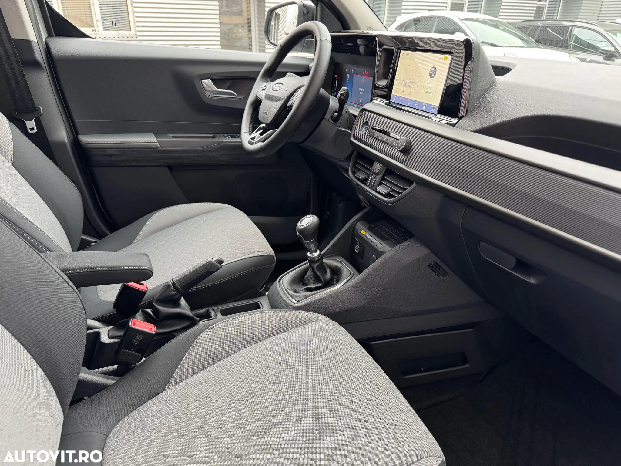 Ford Tourneo Courier - 9