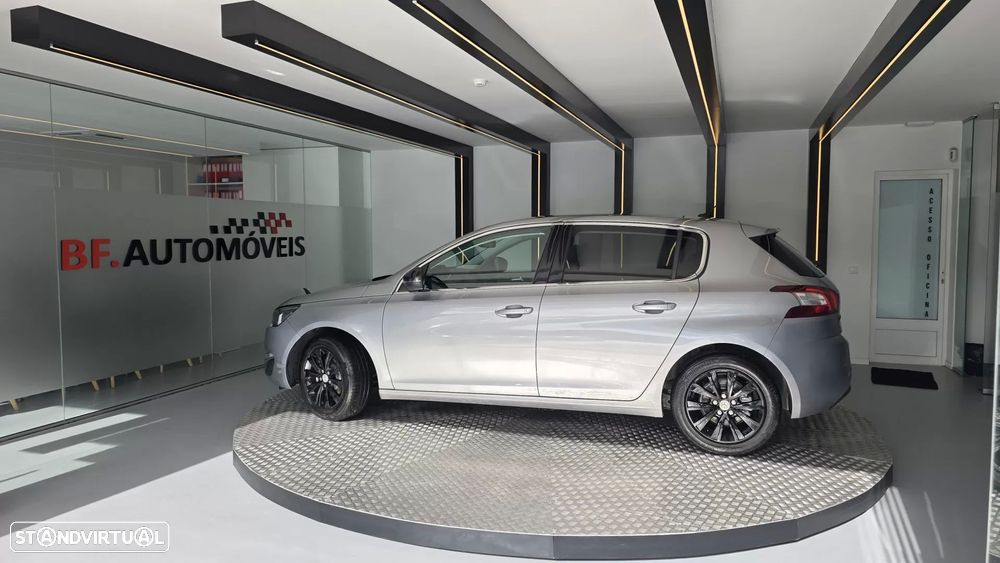 Peugeot 308 1.6 BlueHDi Allure - 14