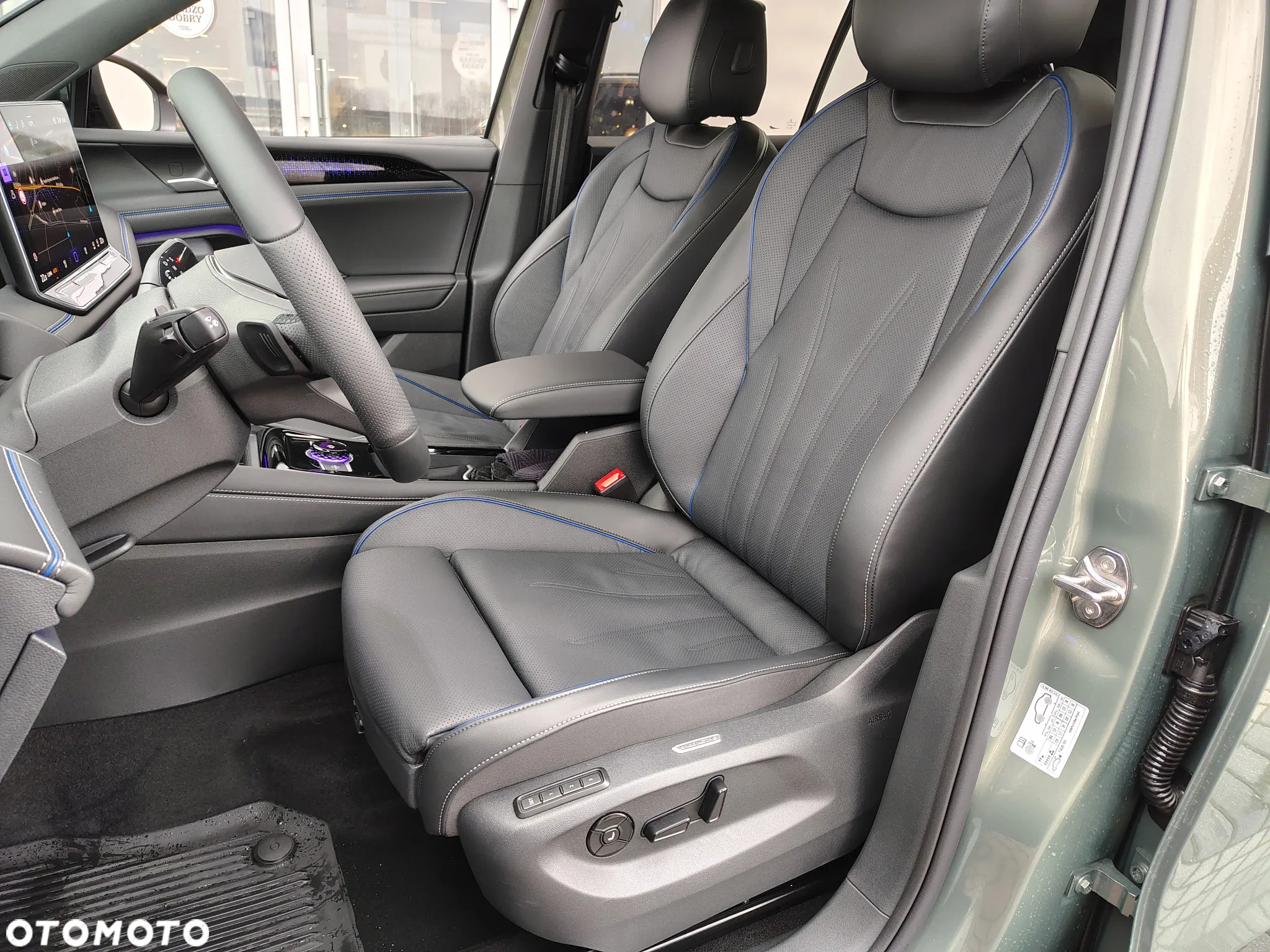 Volkswagen Tiguan 2.0 TDI 4Mot R-Line DSG - 11