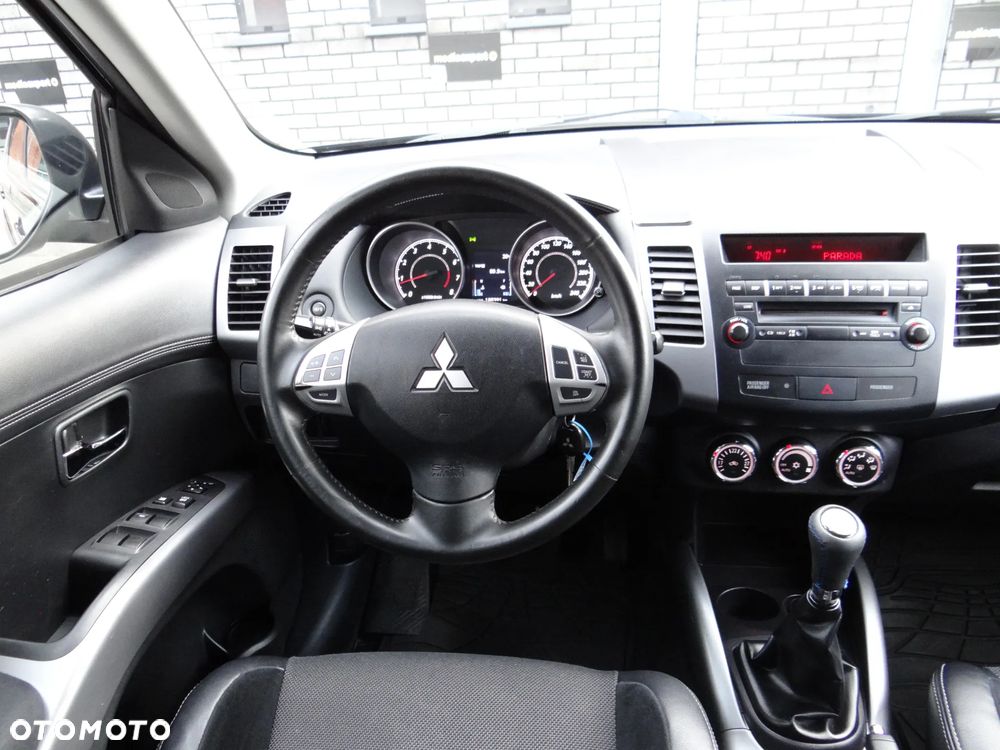 Mitsubishi Outlander 2.0 2WD Edition - 24