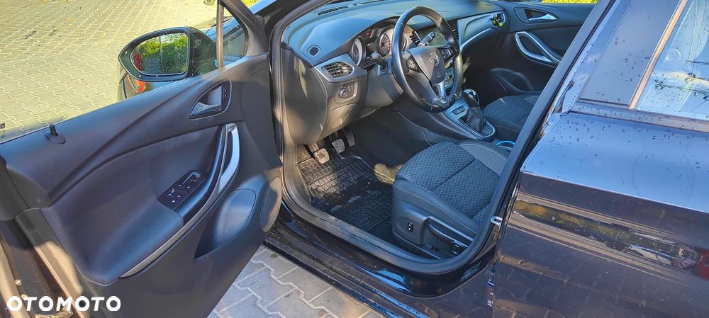 Opel Astra - 9