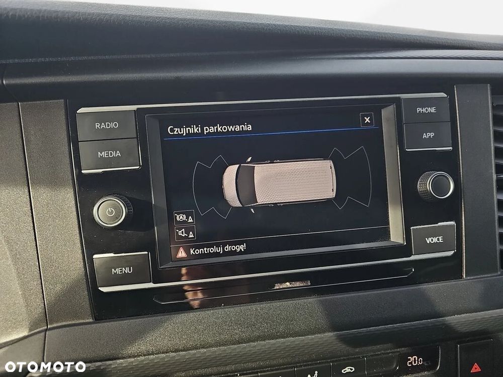 Volkswagen Caravelle - 26