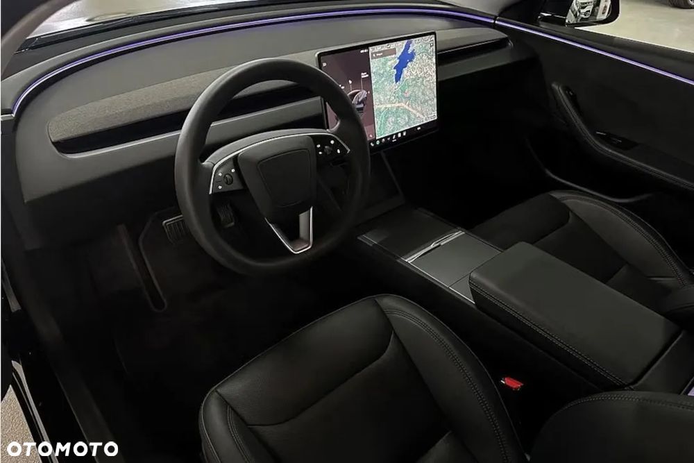 Tesla Model 3 Long Range AWD - 8