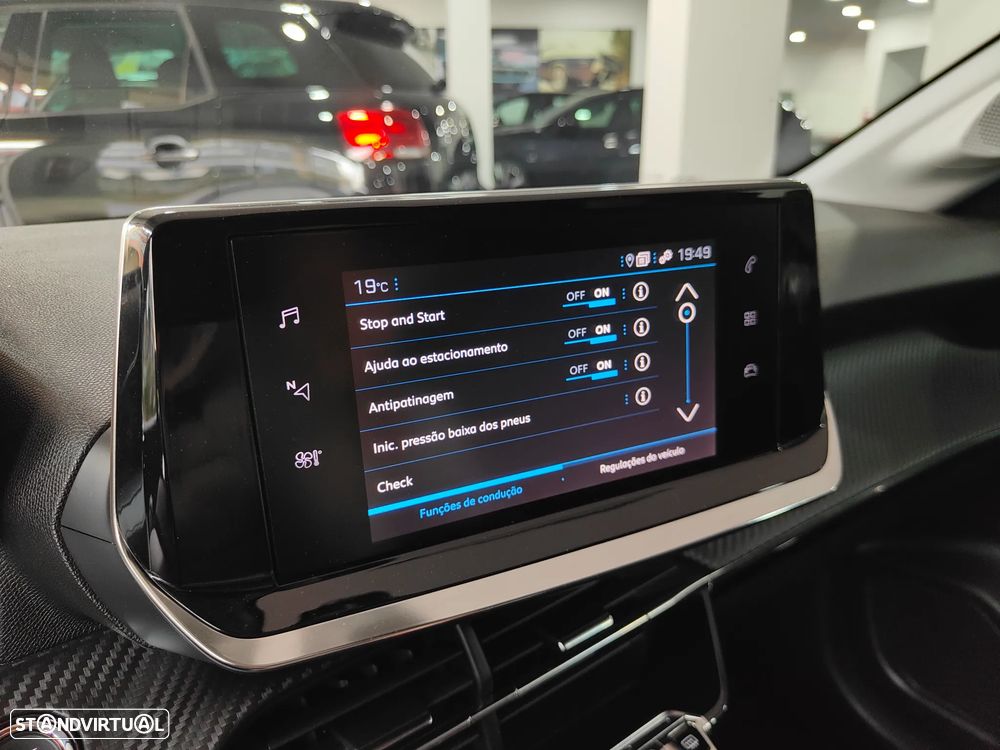 Peugeot 208 1.2 PureTech Allure Pack - 51