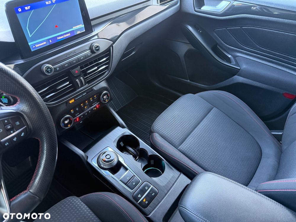 Ford Focus 2.0 EcoBlue ST-Line - 9