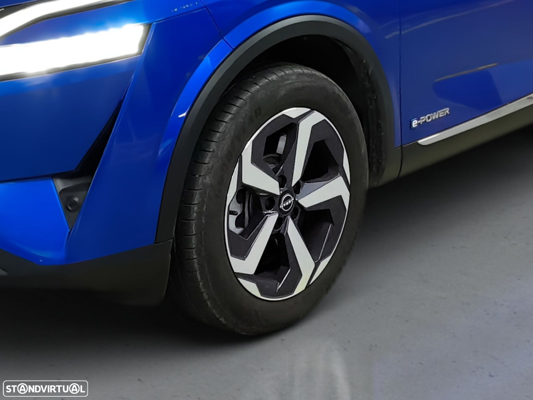 Nissan Qashqai 1.3 DIG-T N-Connecta LED+TT - 4