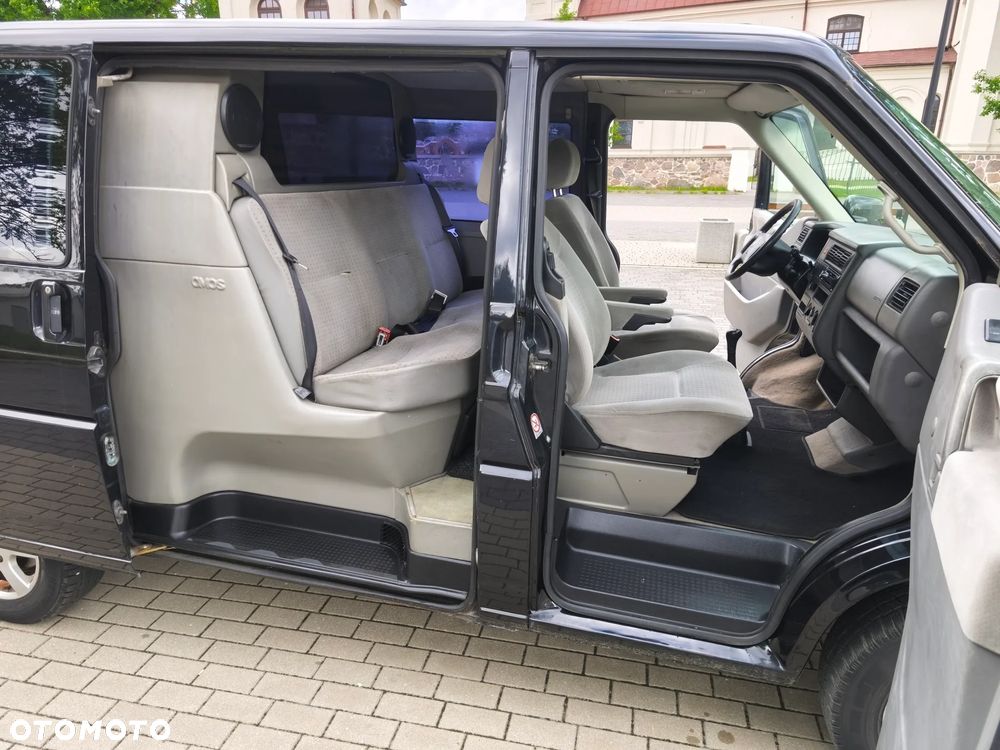 Volkswagen Transporter - 16