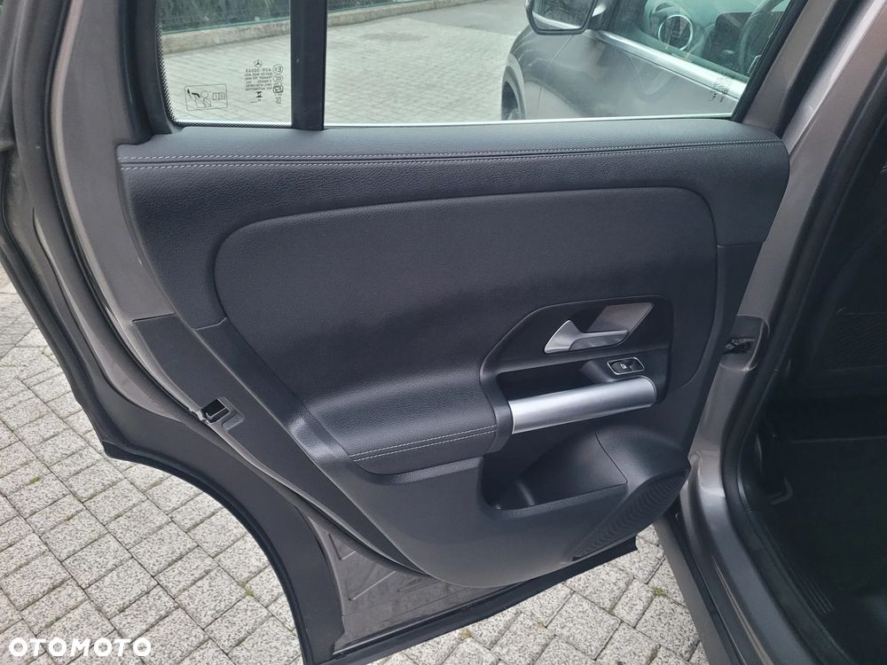 Mercedes-Benz GLA 250e Edition 1 - 13