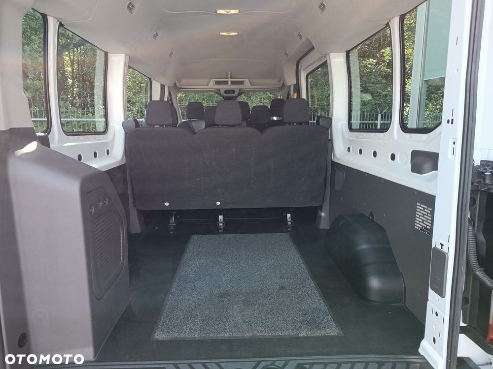 Ford Transit - 33