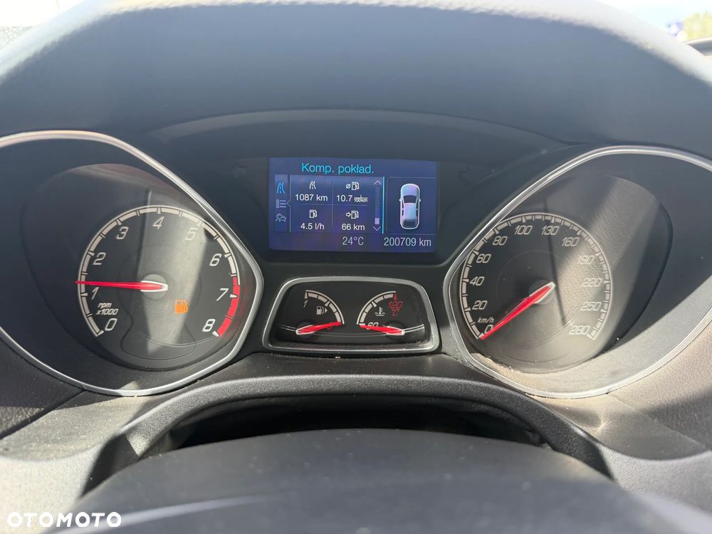 Ford Focus 2.0 EcoBoost ST mit Leder-Sport-Paket - 13