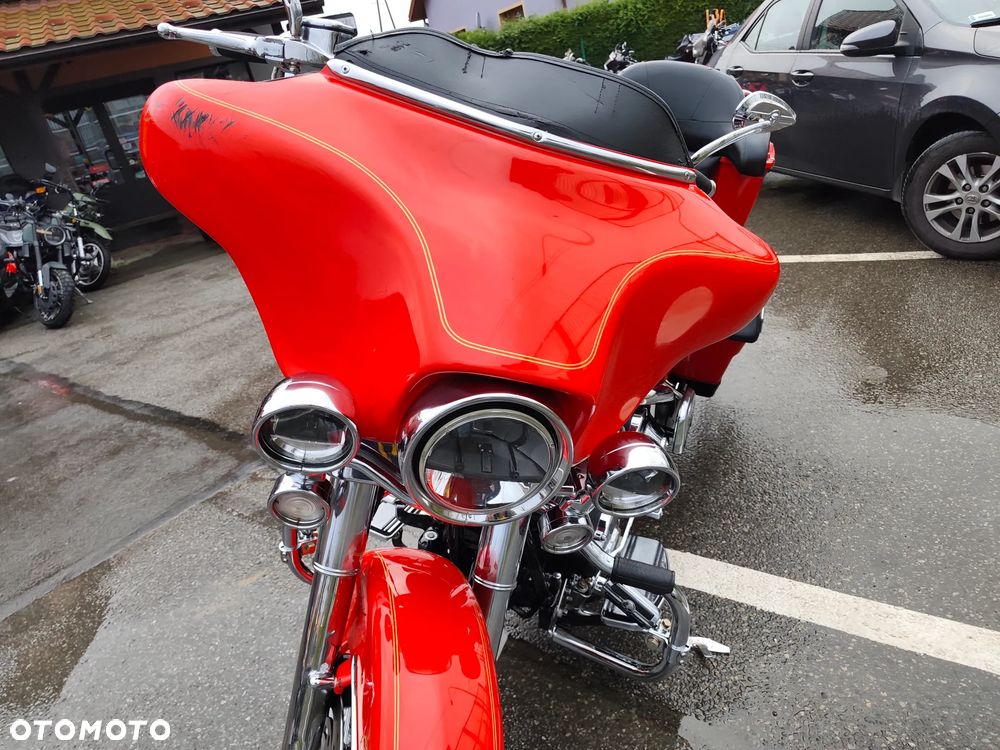 Harley-Davidson FLHTCU Ultra - 33