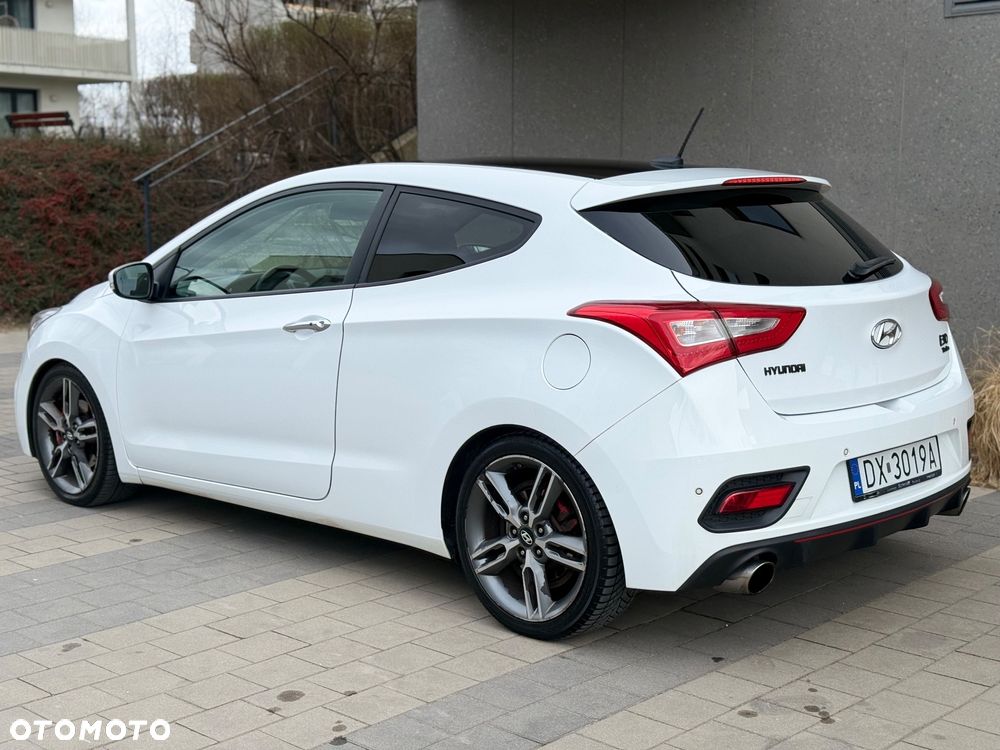 Hyundai i30 - 23