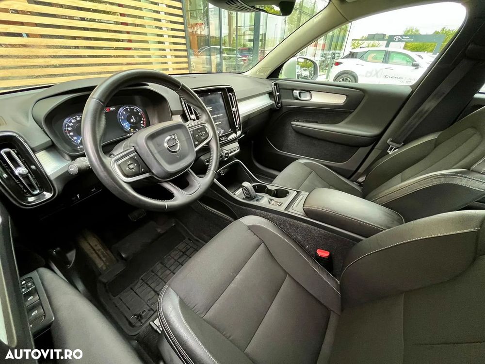 Volvo XC 40 T5 AWD Momentum - 16