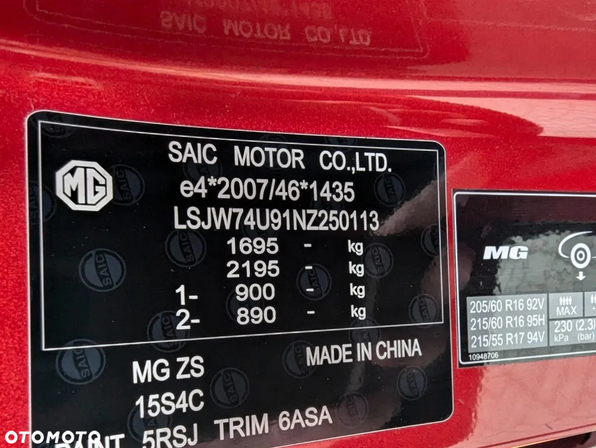 MG ZS 1.5 VTi-Tech Exclusive - 24