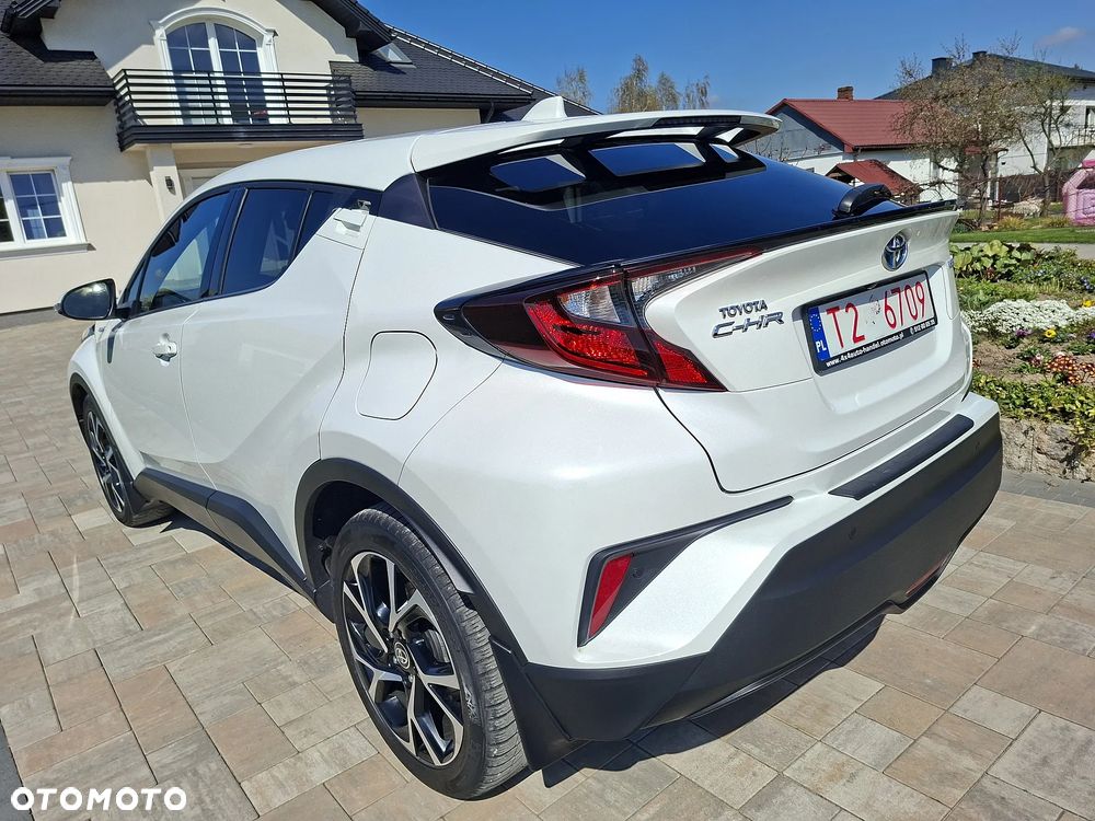 Toyota C-HR - 7