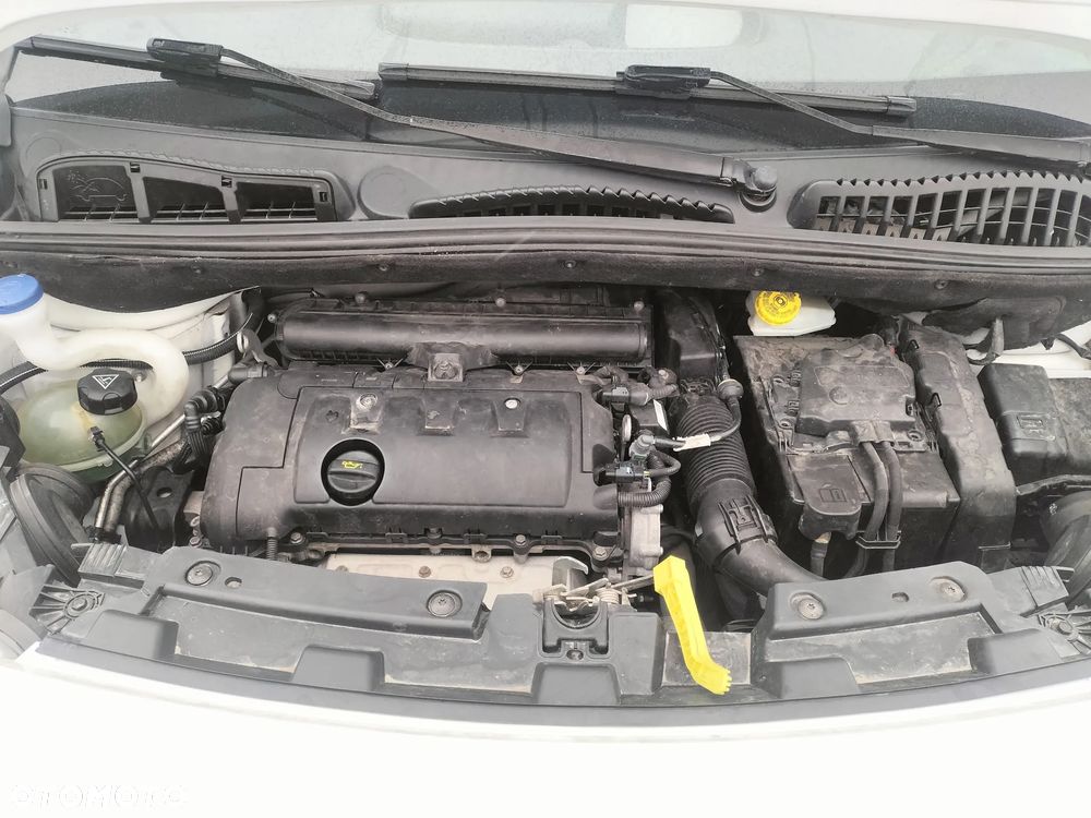 Citroën C3 Picasso 1.4i Seduction - 15