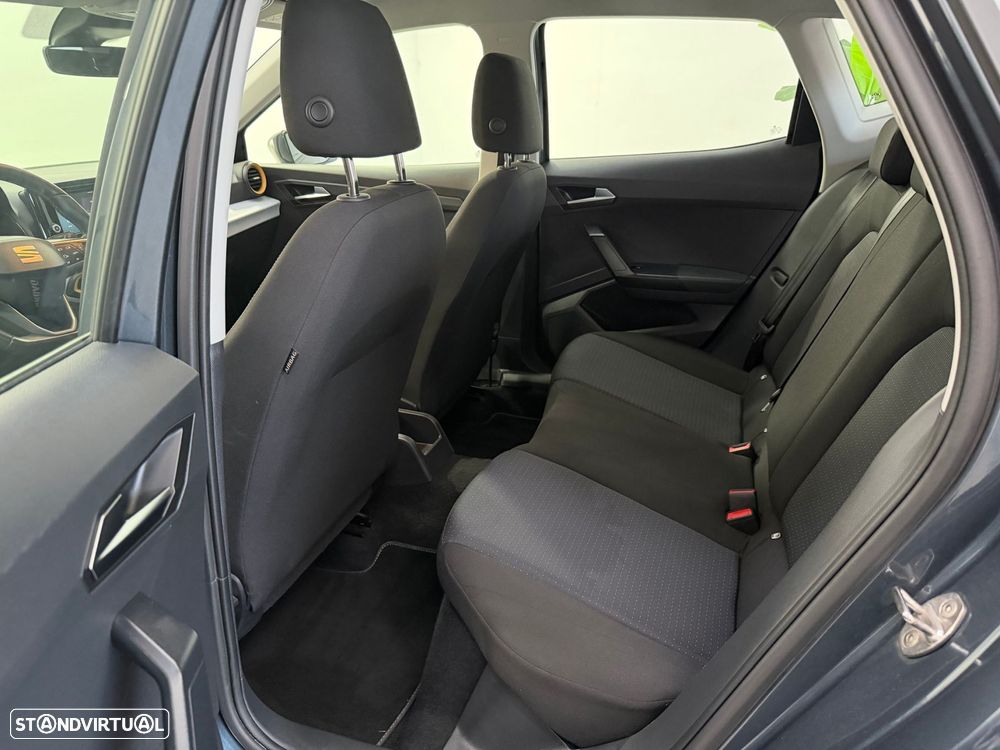 SEAT Arona 1.0 TSI Xperience DSG - 16