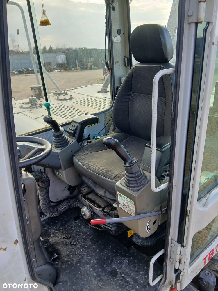 Takeuchi TB175W - 4