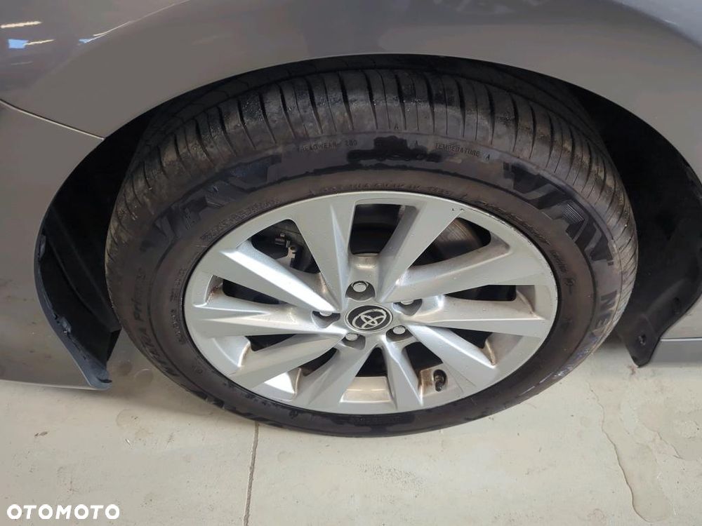 Toyota Camry 2.5 Hybrid Comfort CVT - 5