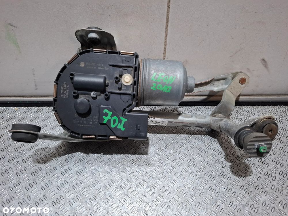 Mechanizm wycieraczek lewy Seat Leon II nr 1P0955023D - 1