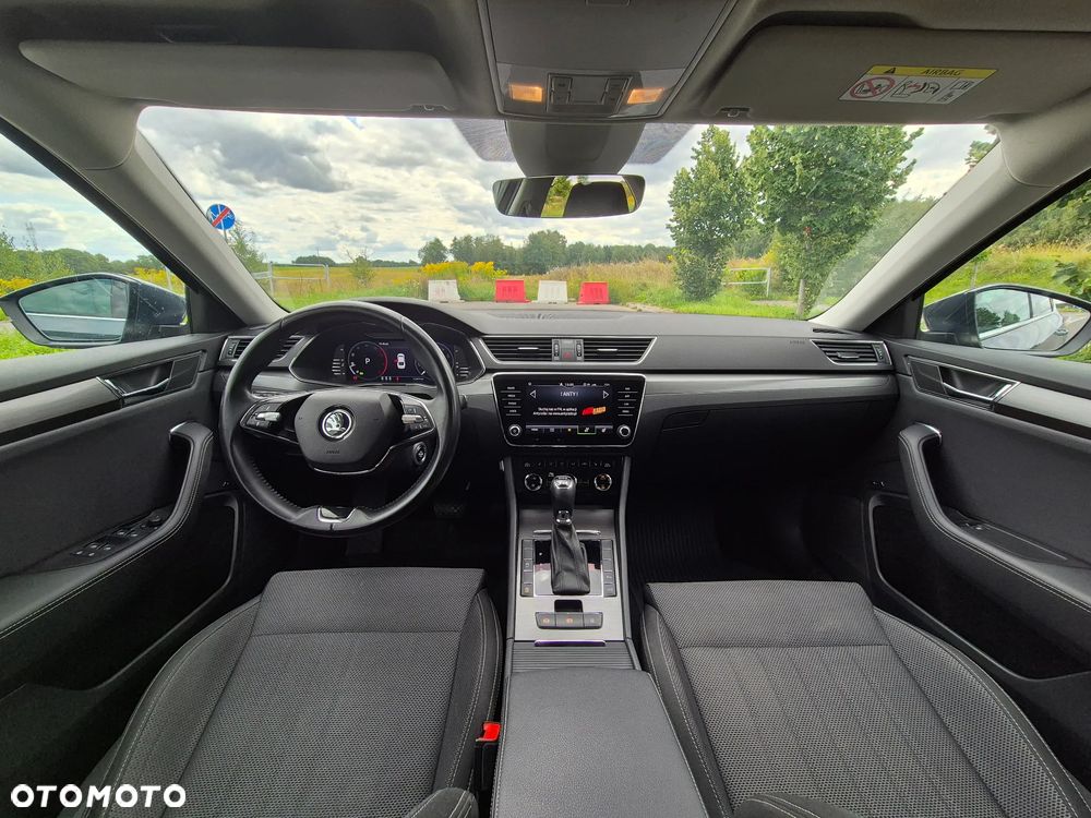 Skoda Superb 2.0 TDI SCR 4x4 Style DSG - 14