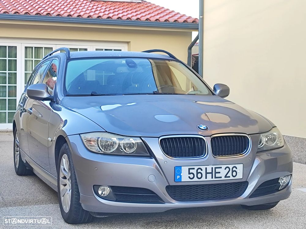 BMW 318 d Touring LifeStyle - 12