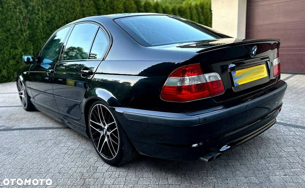 BMW Seria 3 325i Edition Sport - 37