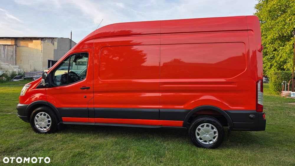 Ford Transit - 32