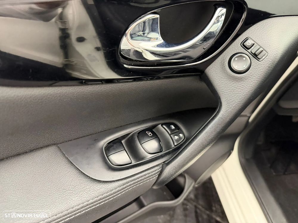 Nissan Qashqai 1.5 dCi Acenta - 6